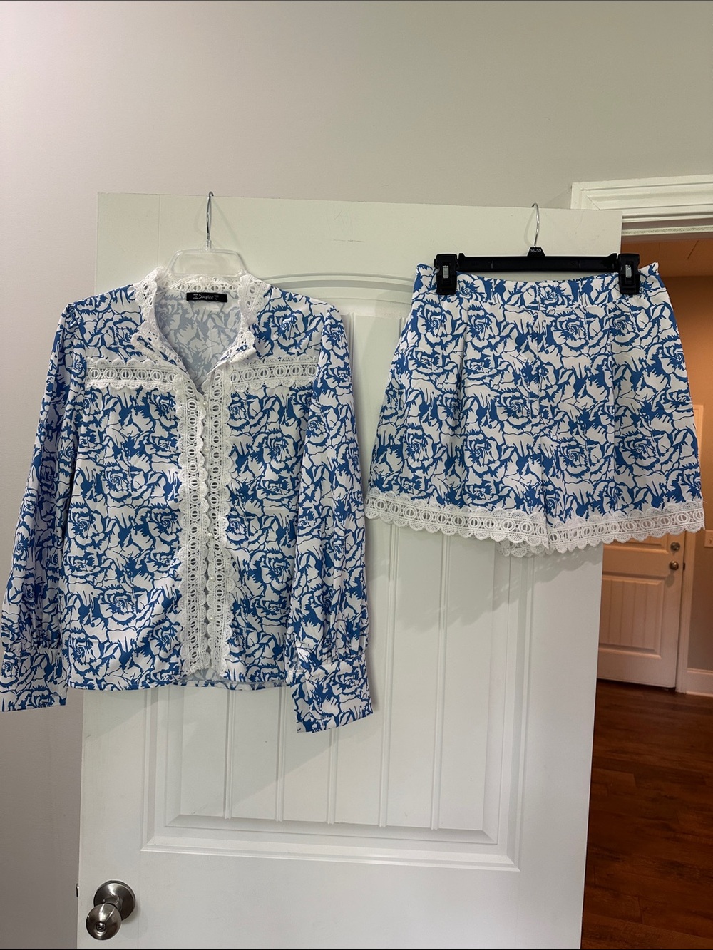Blue and White Floral Lace-Trim Two-Piece Set